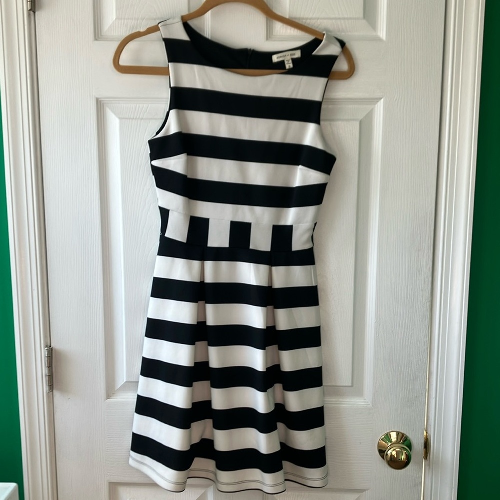 Sophia +Zeke black &white striped sleeveless knee length dress small beetlejuice